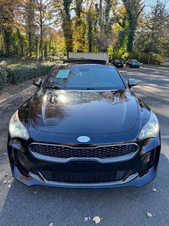 2018 Kia Stinger - Image 2 of 19