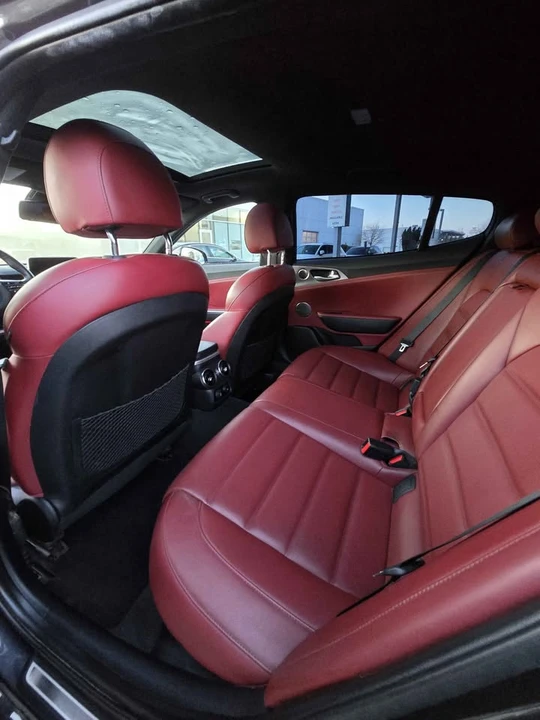 2018 Kia Stinger - Image 5 of 5
