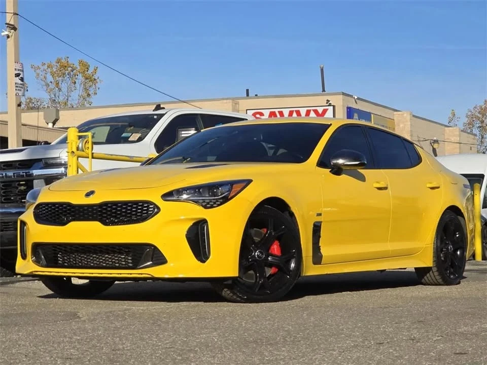 2018 Kia Stinger - Image 2 of 20