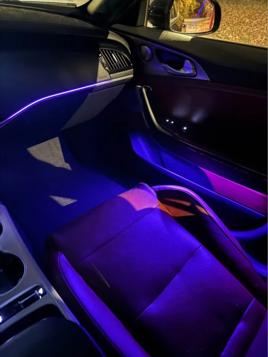 2018 Kia Stinger - Image 18 of 19
