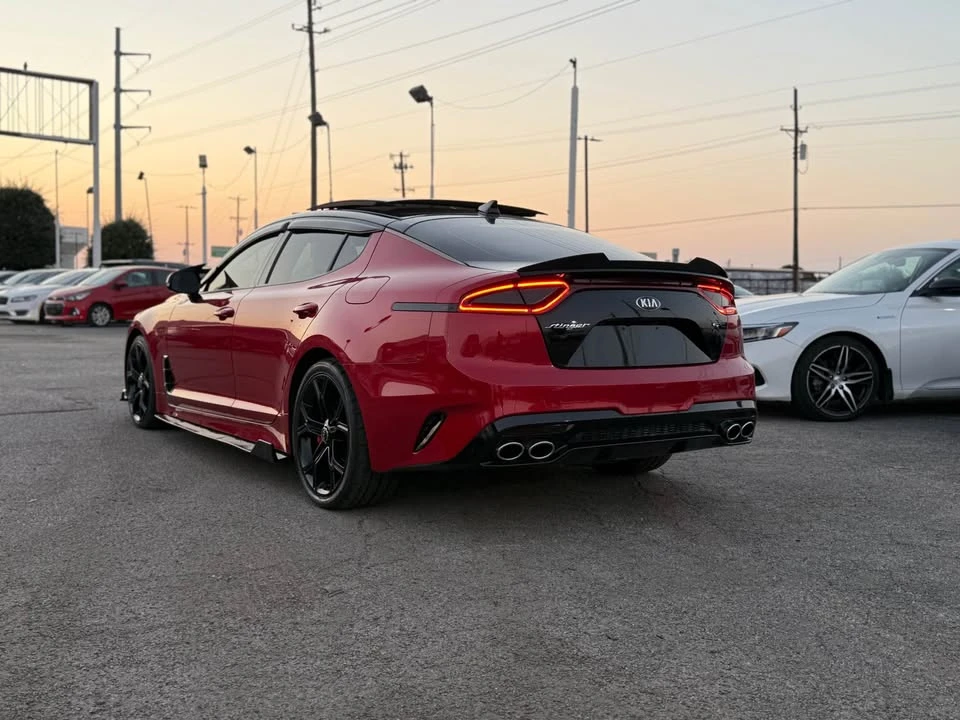 2018 Kia Stinger - Image 13 of 15