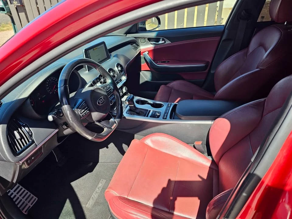 2018 Kia Stinger - Image 4 of 7