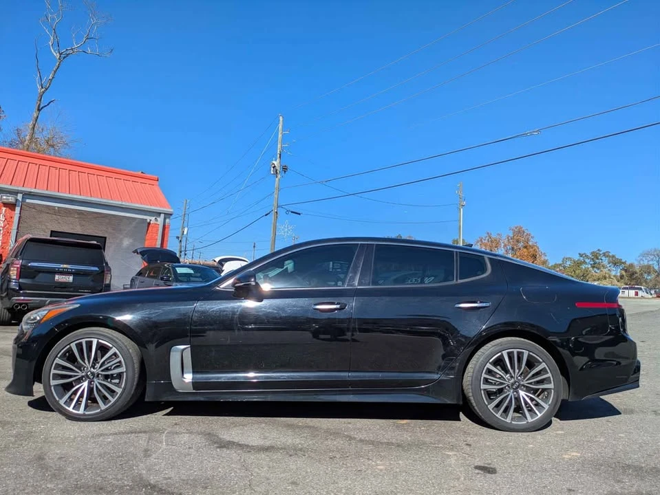 2018 Kia Stinger - Image 2 of 14