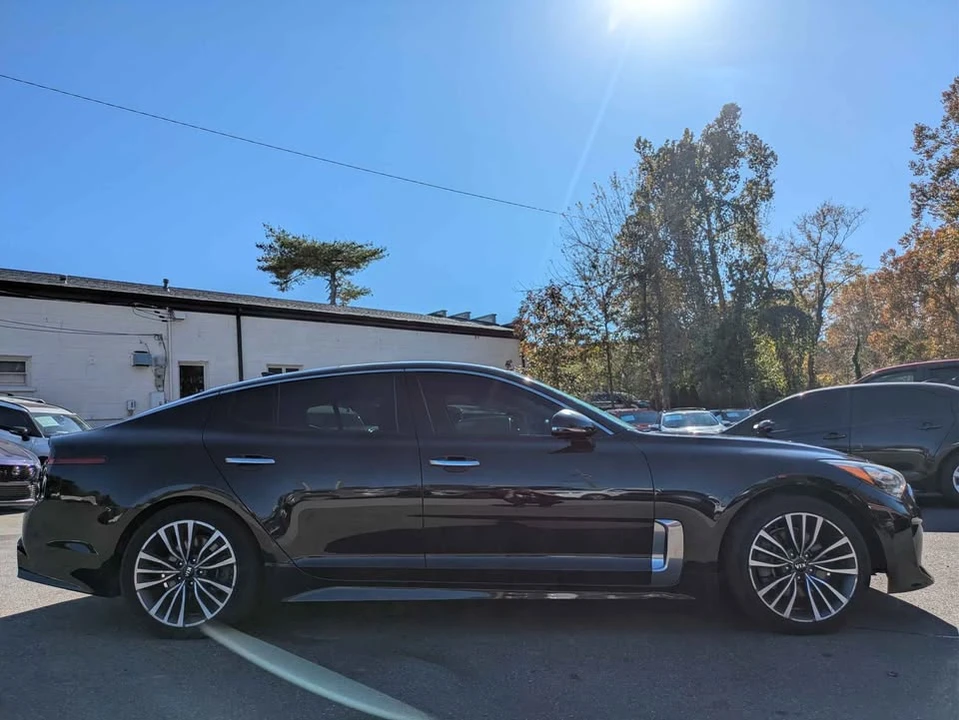 2018 Kia Stinger - Image 5 of 14