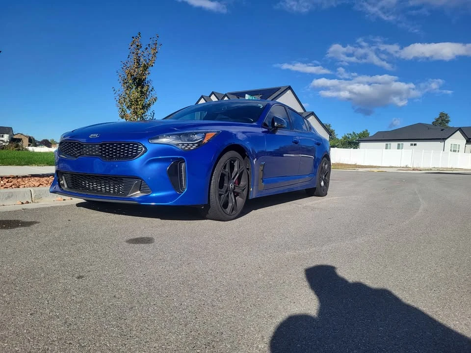 2018 Kia Stinger - Image 2 of 5