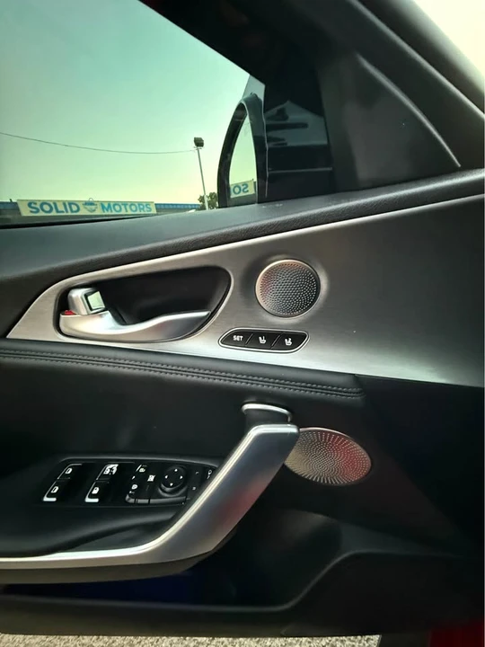 2018 Kia Stinger - Image 11 of 15