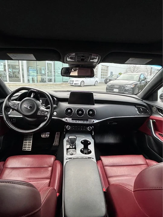2018 Kia Stinger - Image 6 of 7