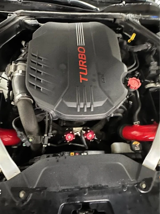 2018 Kia Stinger - Image 10 of 19
