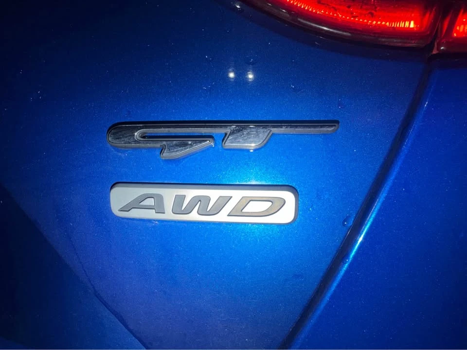2018 Kia Stinger - Image 12 of 15
