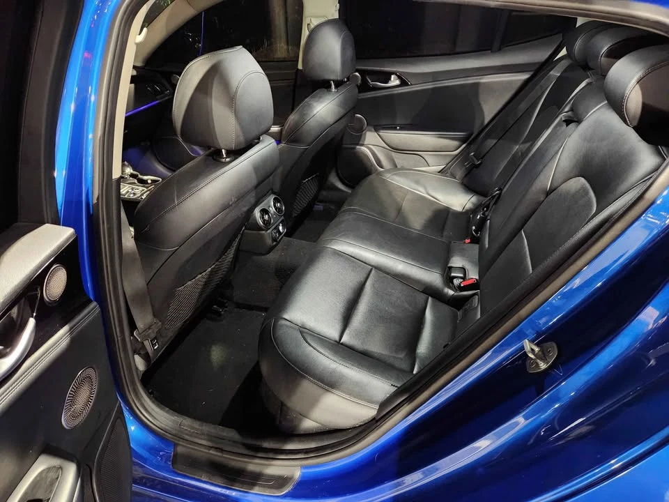 2018 Kia Stinger - Image 12 of 12