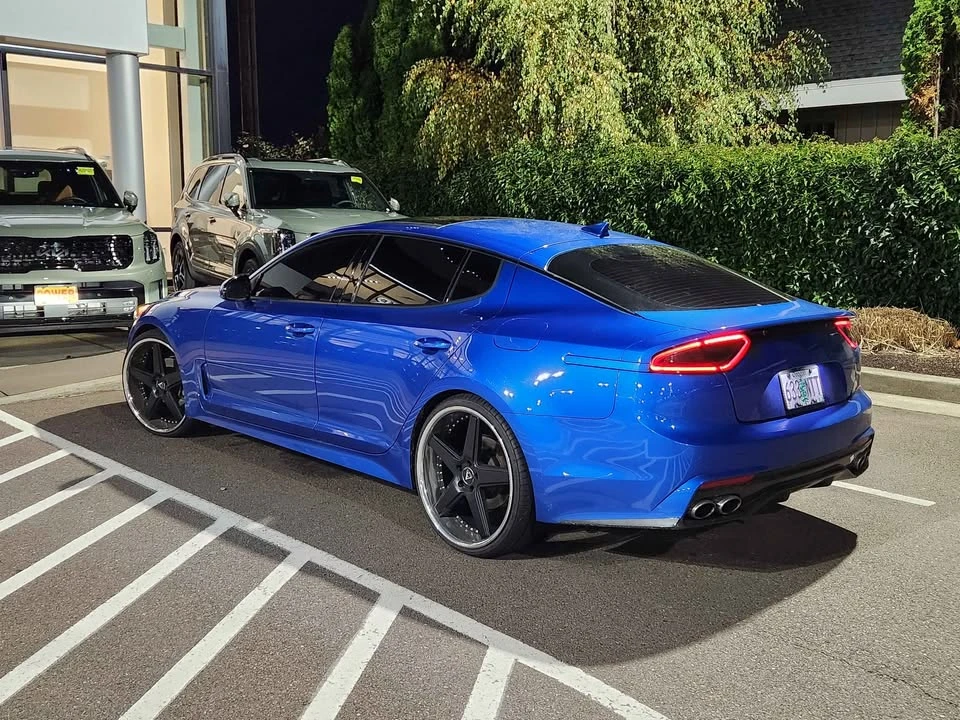 2018 Kia Stinger - Image 4 of 12