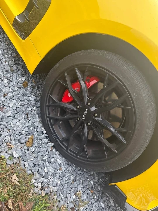 2018 Kia Stinger GT - Image 7 of 10