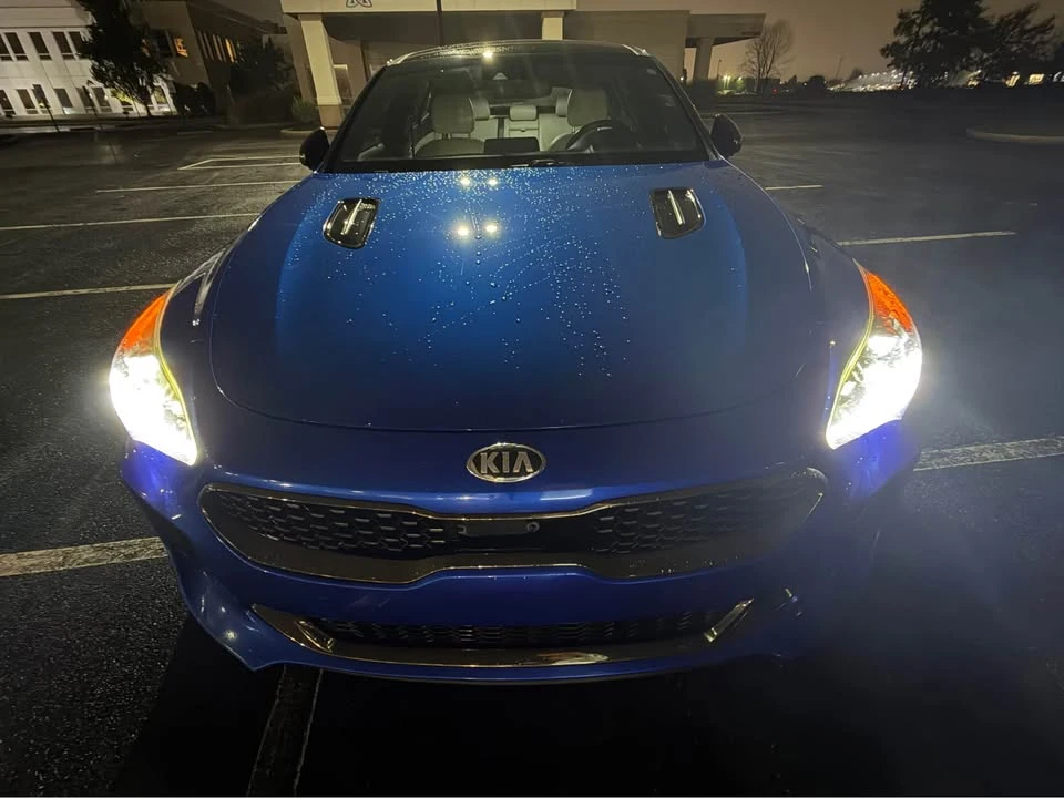 2018 Kia Stinger - Image 8 of 15