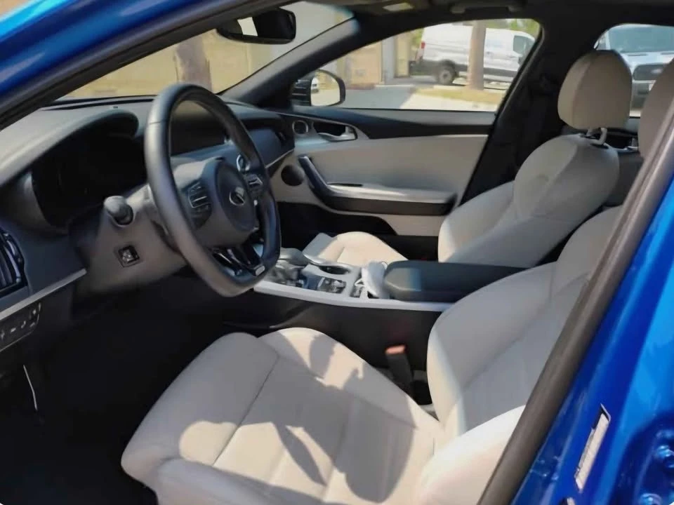 2018 Kia Stinger - Image 5 of 5