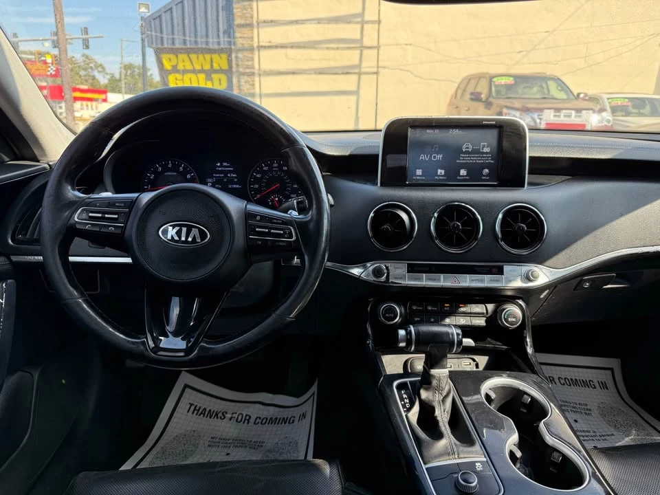 2018 Kia Stinger - Image 11 of 20