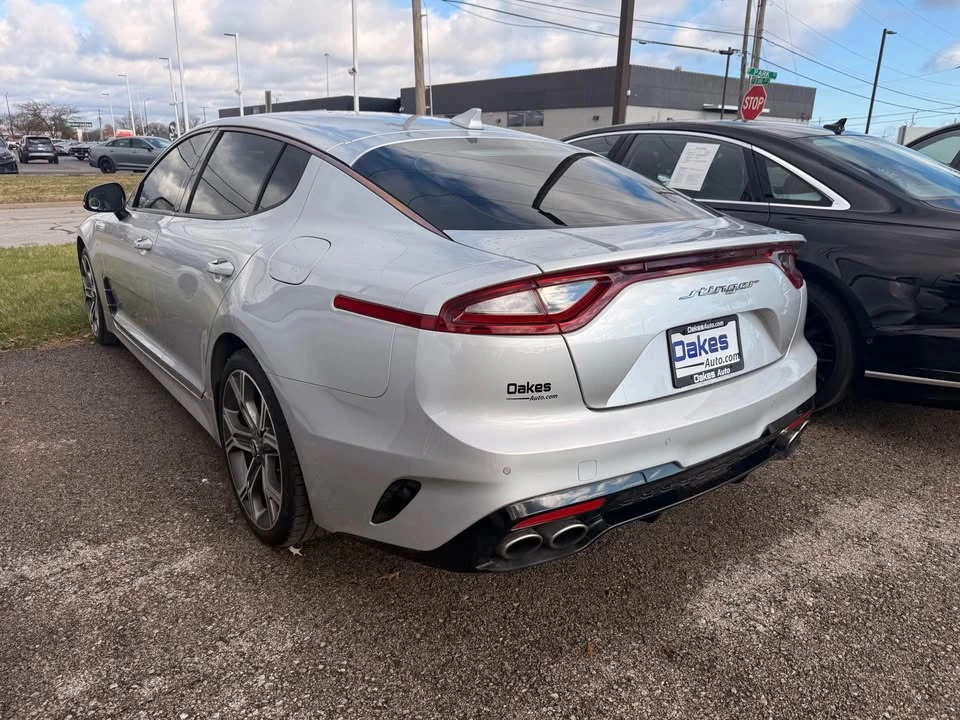 2018 Kia Stinger - Image 3 of 7