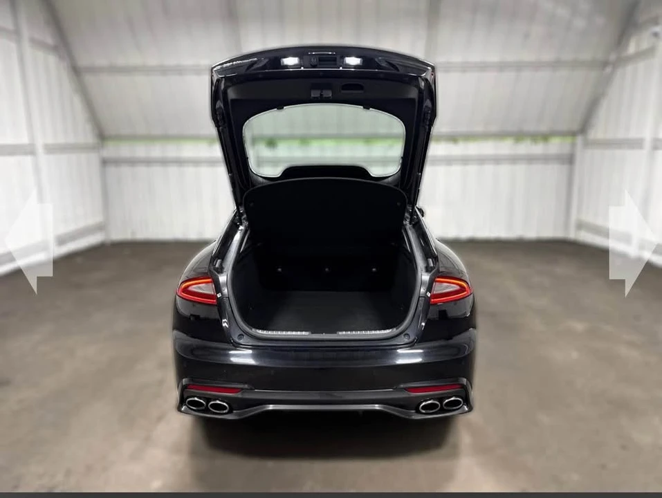 2018 Kia Stinger - Image 6 of 7