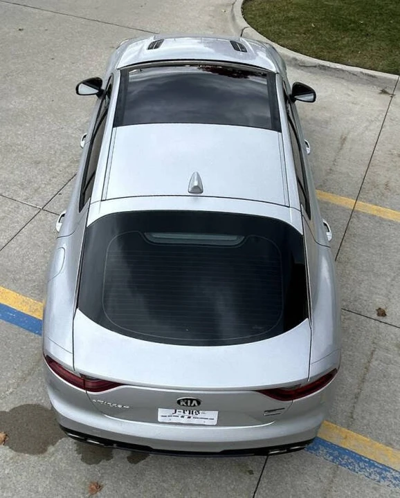 2018 Kia Stinger GT - Image 6 of 19