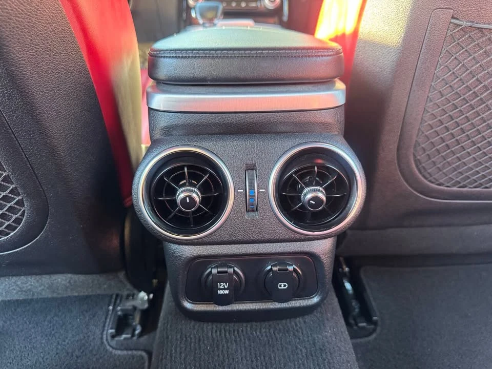 2018 Kia Stinger - Image 13 of 20