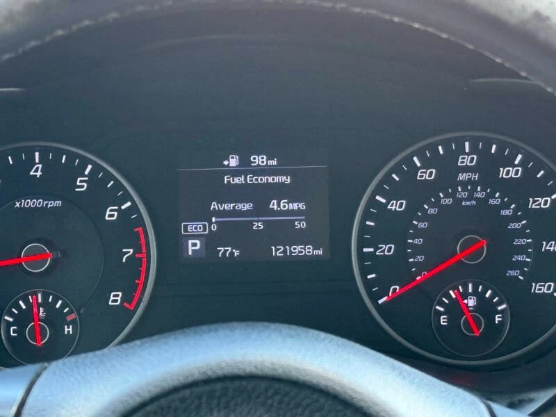2018 Kia Stinger - Image 11 of 18