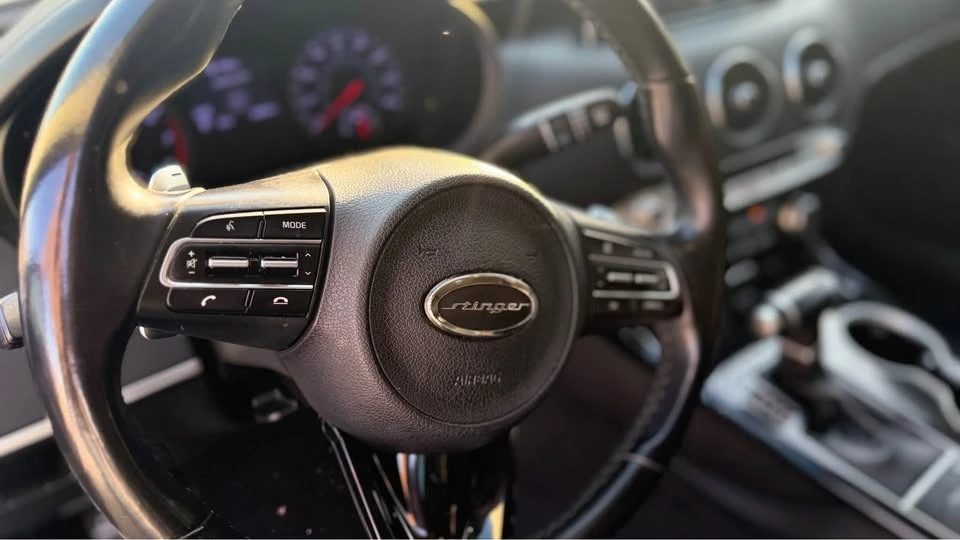 2018 Kia Stinger - Image 7 of 19