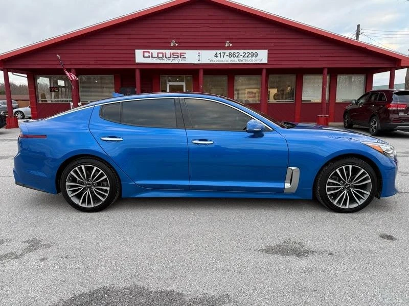 2018 Kia Stinger - Image 8 of 20