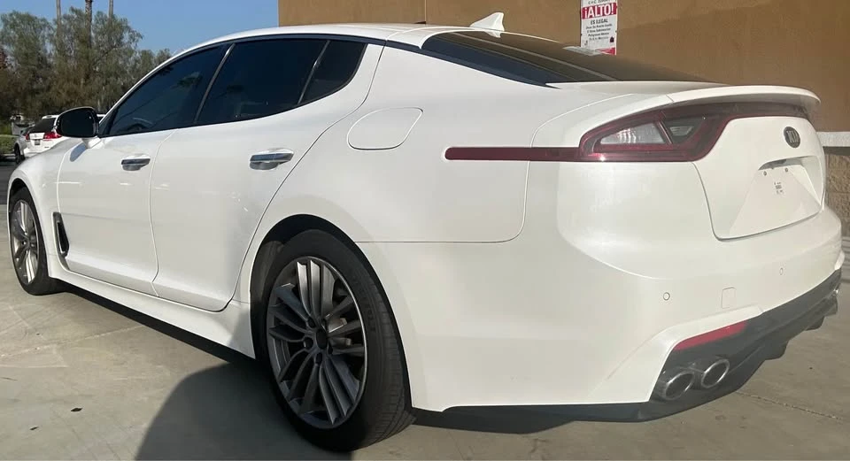 2018 Kia Stinger - Image 4 of 8