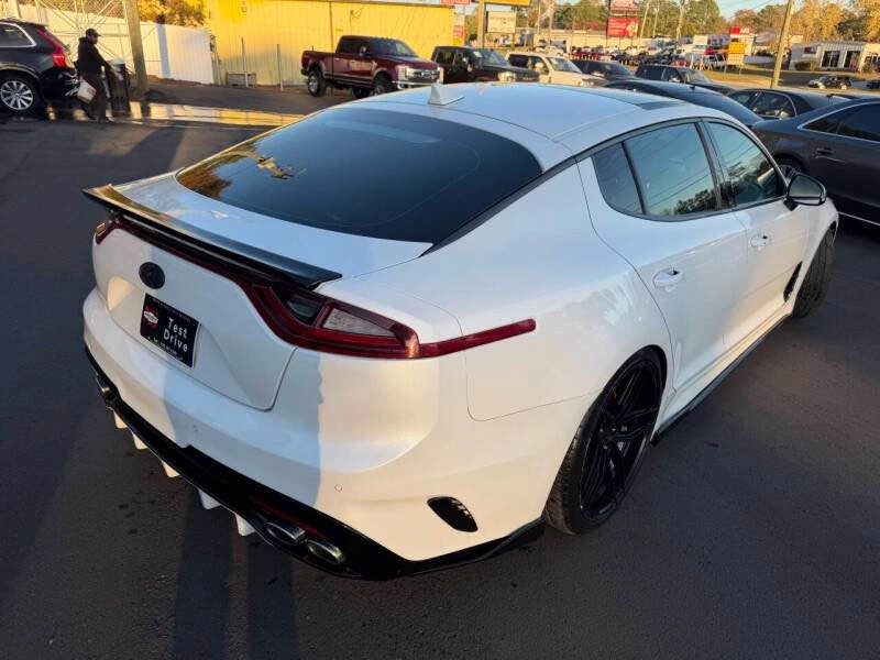 2018 Kia Stinger - Image 6 of 20