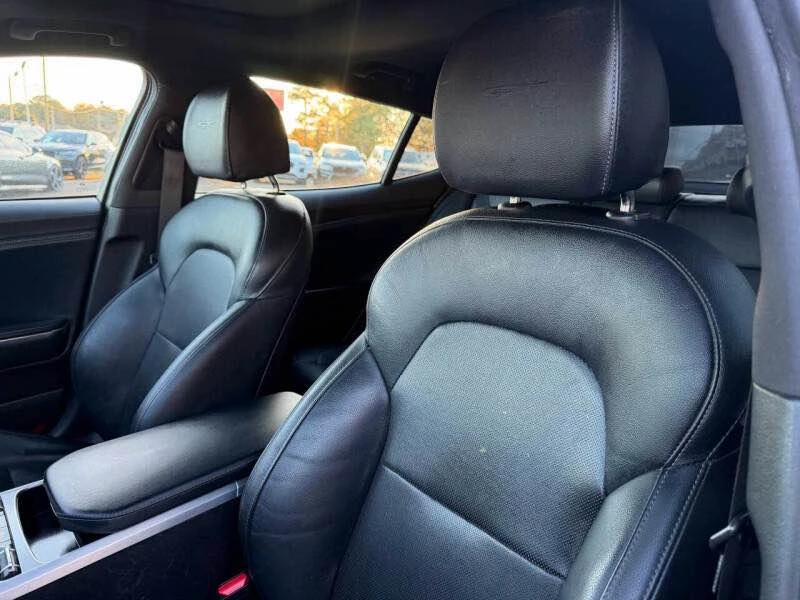 2018 Kia Stinger - Image 8 of 20