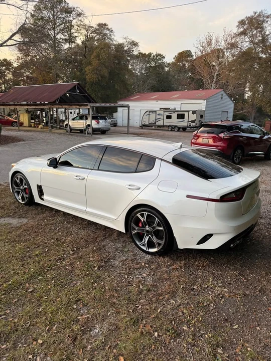 2018 Kia Stinger - Image 5 of 9