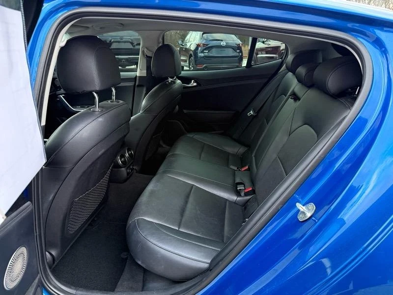 2018 Kia Stinger - Image 14 of 20
