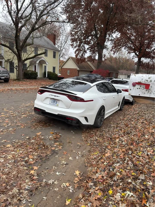 2018 Kia Stinger - Image 3 of 19