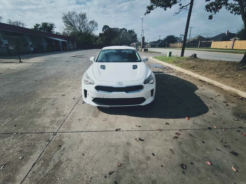 2018 Kia Stinger - Image 2 of 11