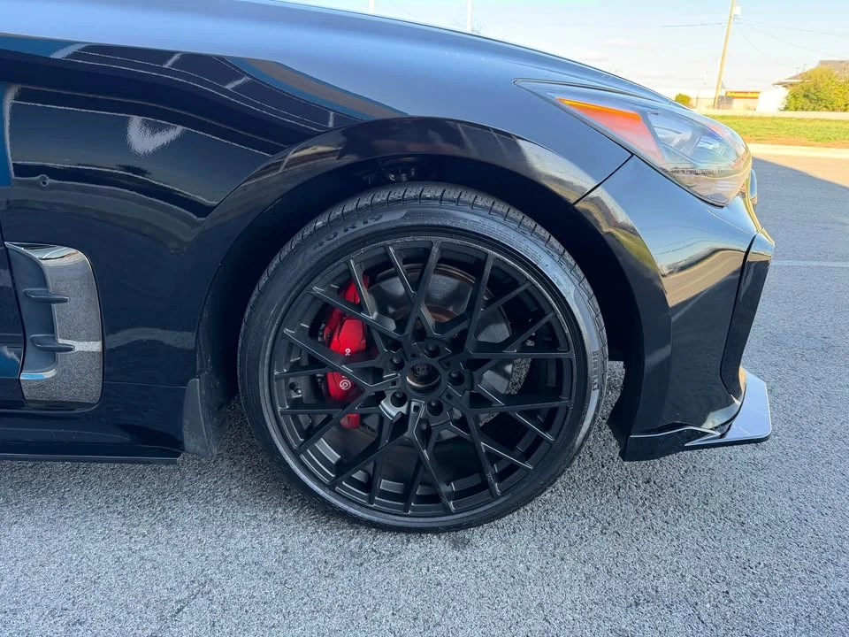2018 Kia Stinger - Image 18 of 19