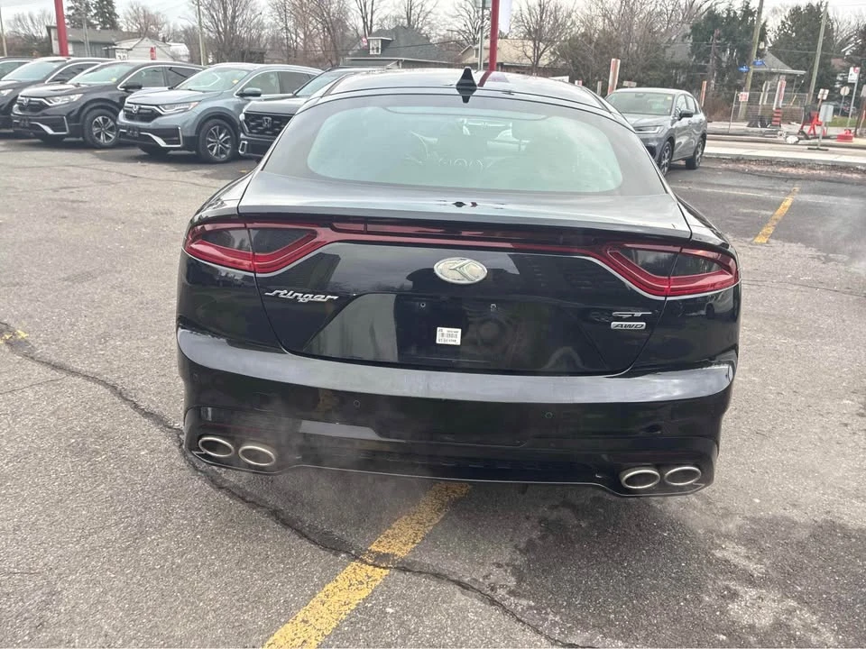 2018 Kia Stinger - Image 3 of 9