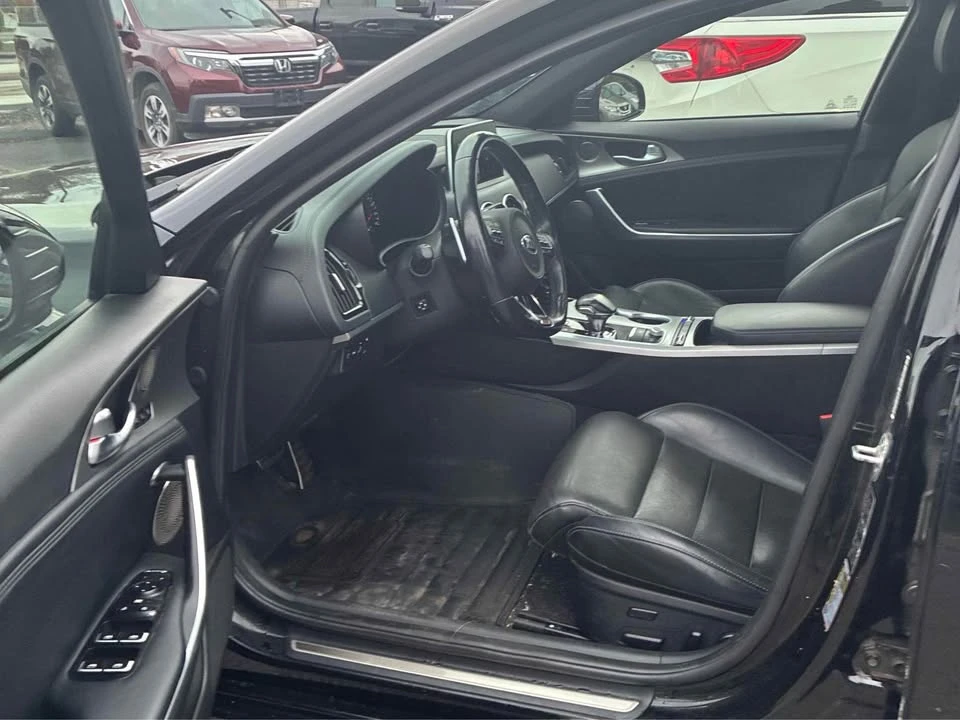 2018 Kia Stinger - Image 4 of 9
