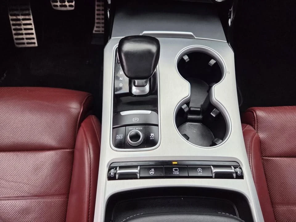2018 Kia Stinger - Image 10 of 20