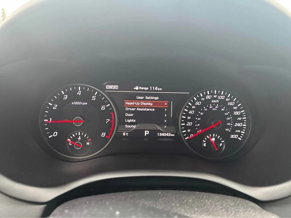 2018 Kia Stinger - Image 7 of 9