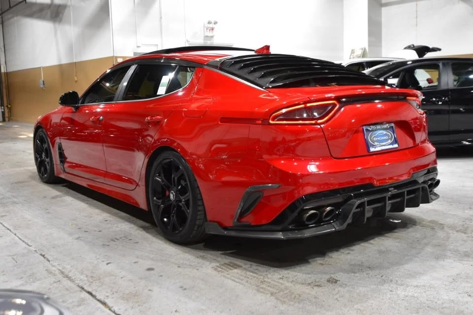 2018 Kia Stinger - Image 14 of 20