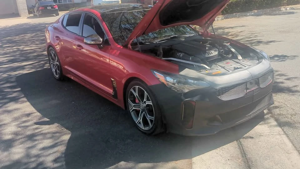 2018 Kia Stinger - Image 8 of 12