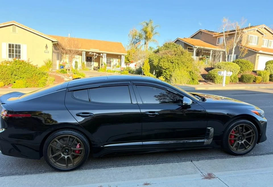 2018 Kia Stinger - Image 7 of 20