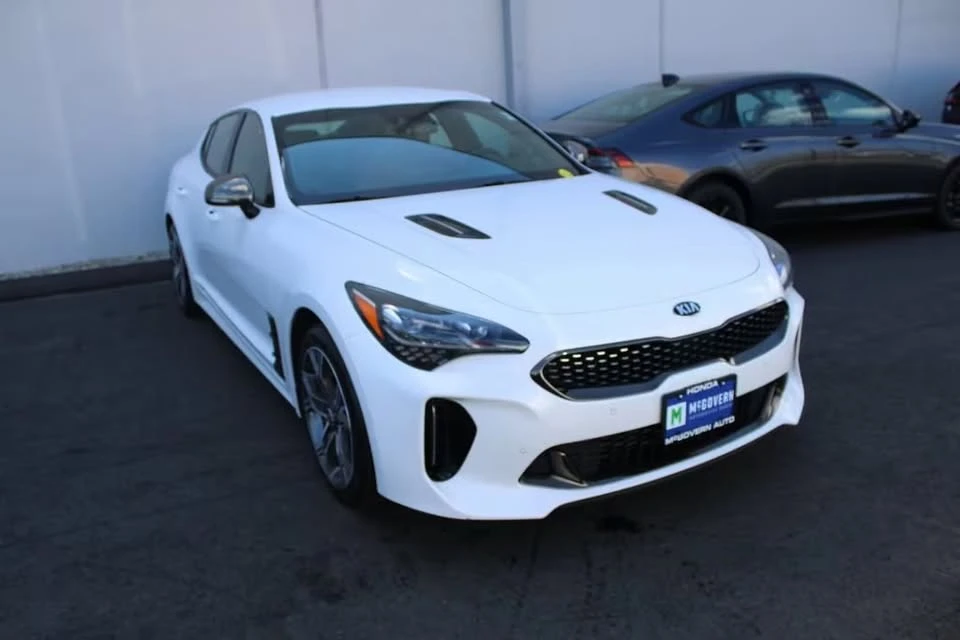 2018 Kia Stinger - Image 3 of 13