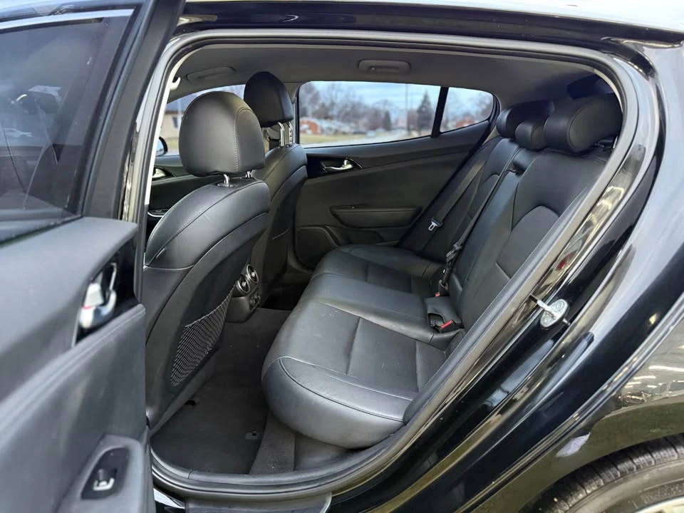 2018 Kia Stinger - Image 10 of 20