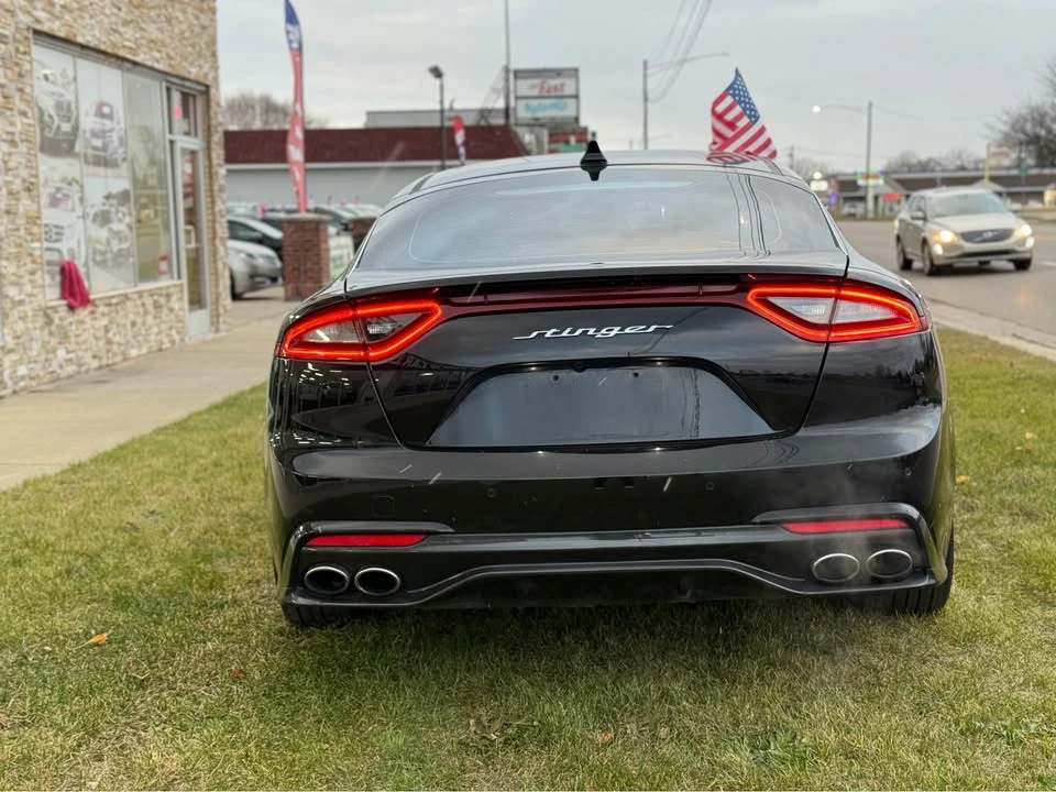 2018 Kia Stinger - Image 6 of 20