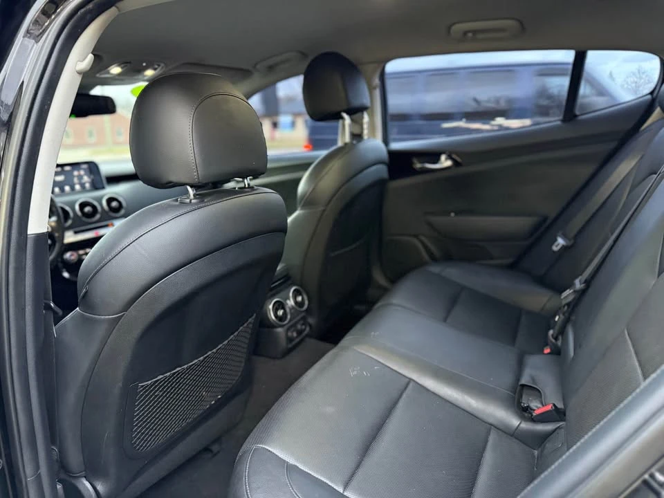 2018 Kia Stinger - Image 12 of 20