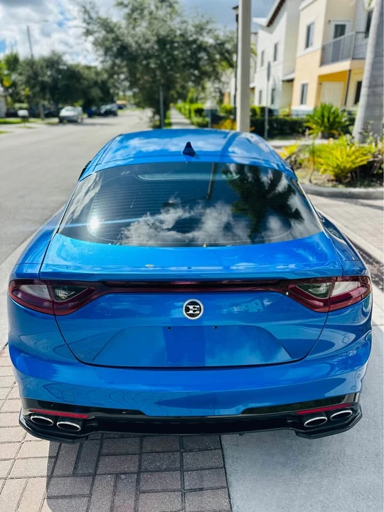 2018 Kia Stinger - Image 3 of 9