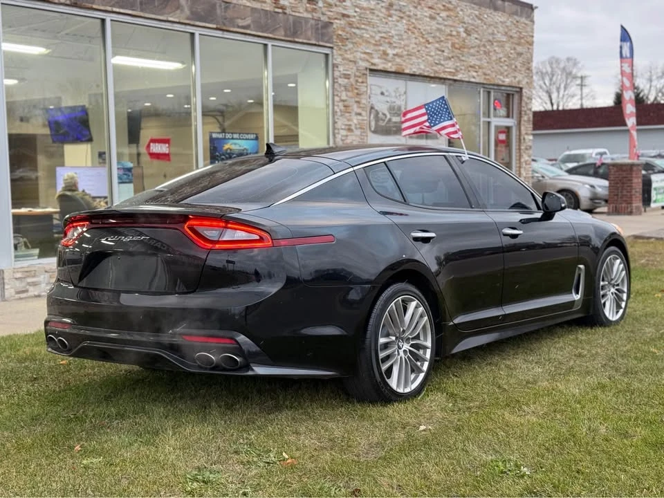 2018 Kia Stinger - Image 7 of 20