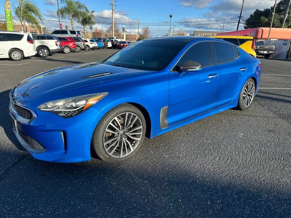 2018 Kia Stinger - Image 14 of 20