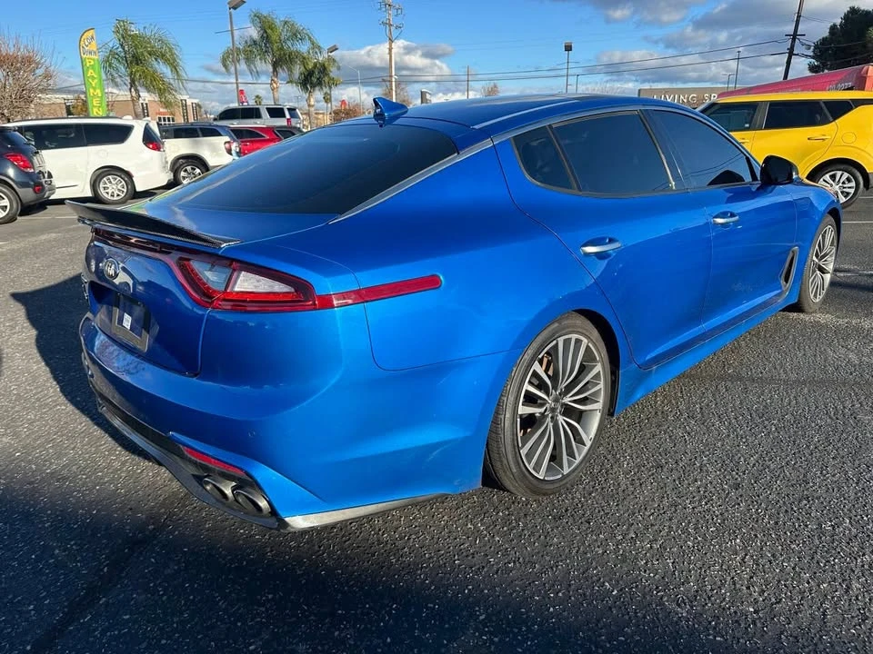 2018 Kia Stinger - Image 10 of 20