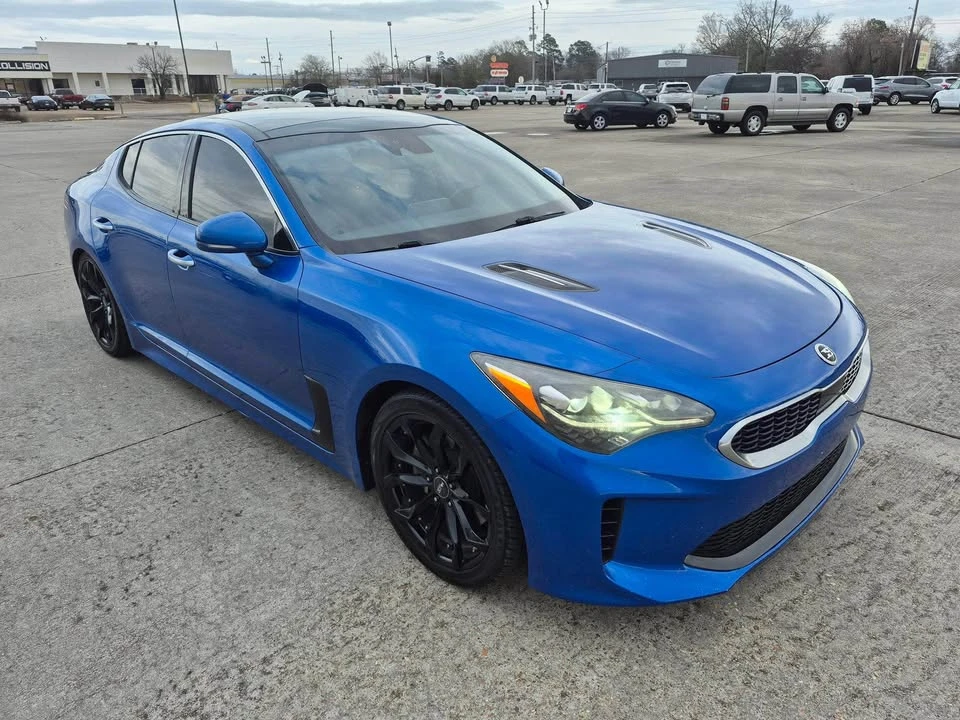 2018 Kia Stinger - Image 2 of 20
